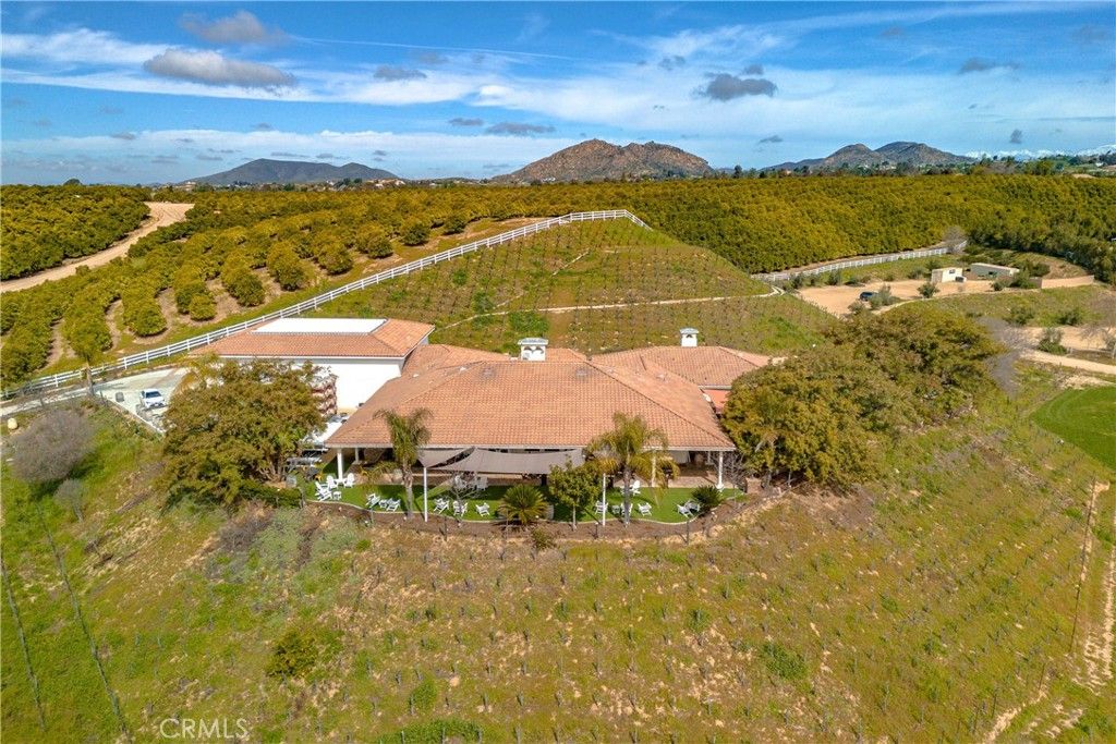 40230 De Portola Road, Temecula, CA 92592 — exterior