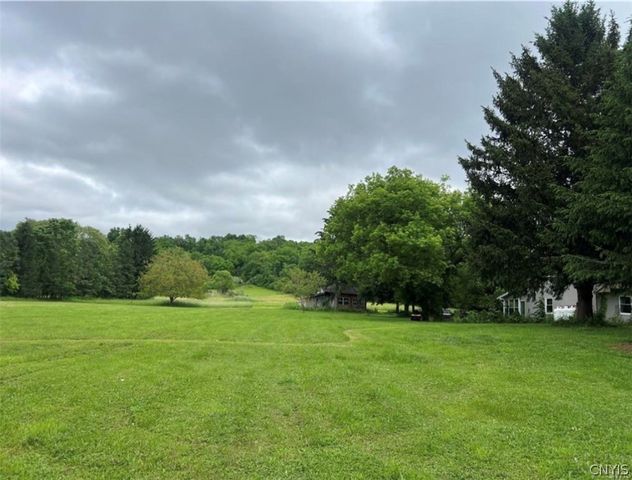 4067 Taylor Road, Pompey, NY 13078
