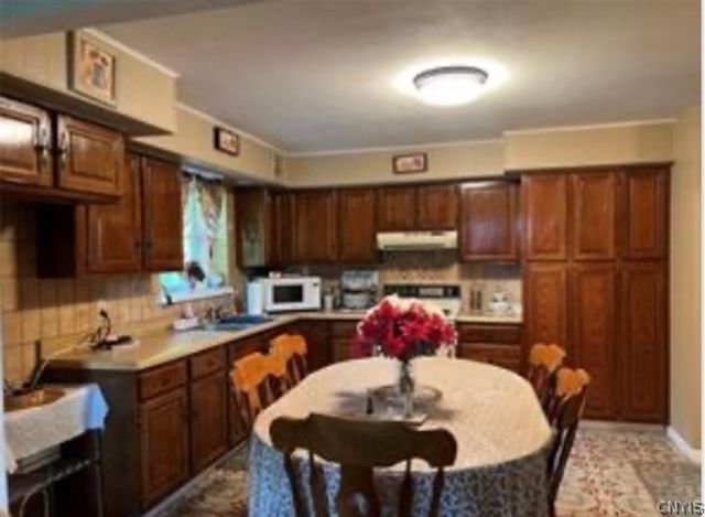 4067 Taylor Road, Pompey, NY 13078