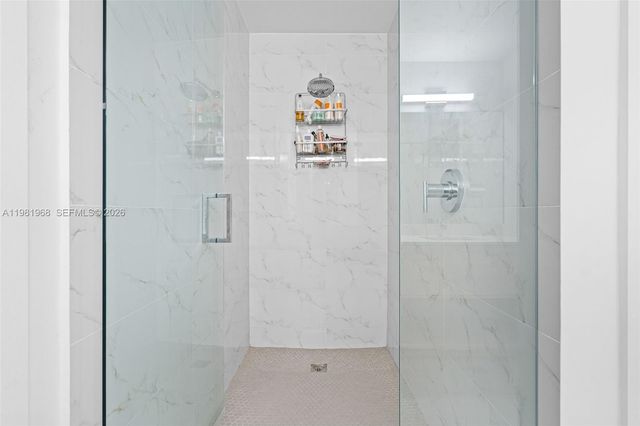 16385 Biscayne Blvd 3201, North Miami Beach, FL 33160