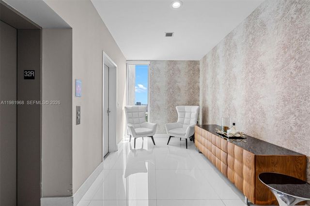 16385 Biscayne Blvd 3201, North Miami Beach, FL 33160