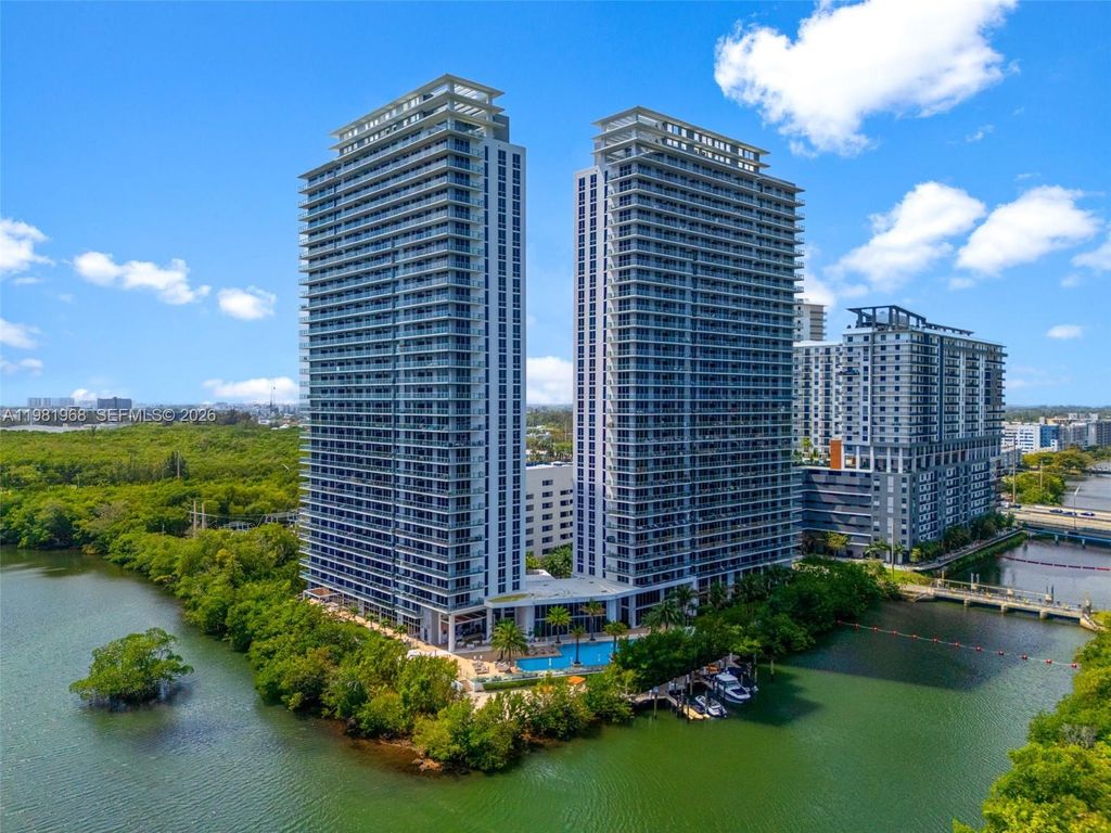 16385 Biscayne Blvd 3201, North Miami Beach, FL 33160