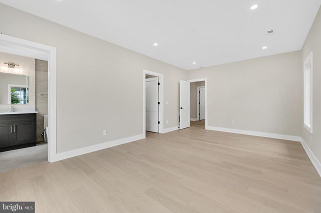4708 ROSEDALE AVE, Bethesda, MD 20814