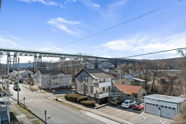 75 Albany Street 3, Poughkeepsie, NY 12601