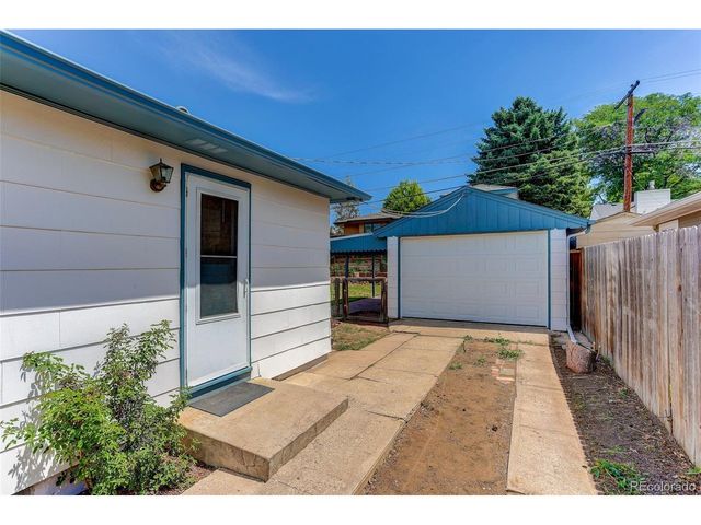 2716 S Madison St, Denver, CO 80210