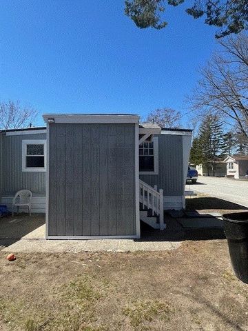 15 Princess Drive, Salem, NH 03079