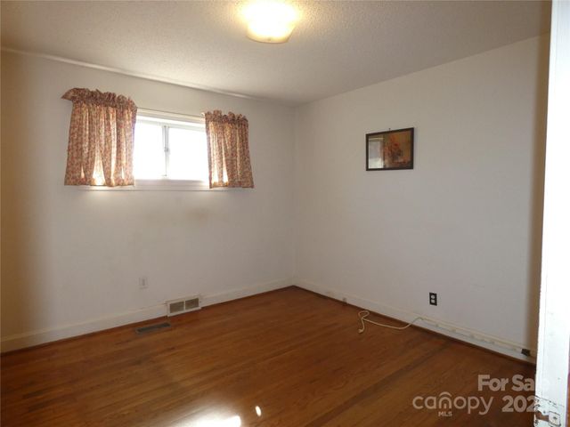 150 Fonda Road, Statesville, NC 28677