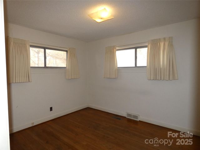 150 Fonda Road, Statesville, NC 28677