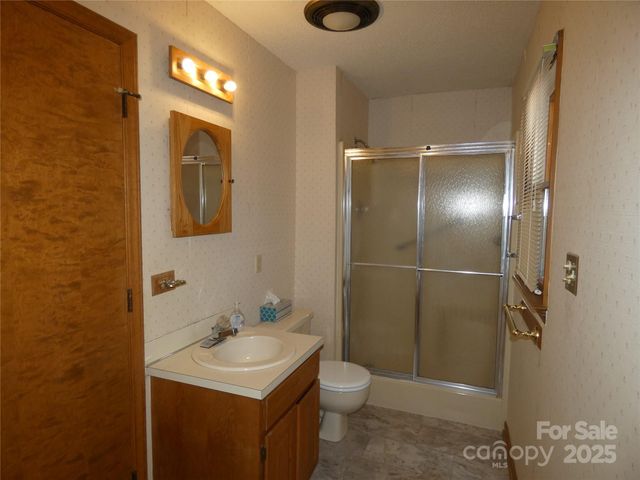 150 Fonda Road, Statesville, NC 28677