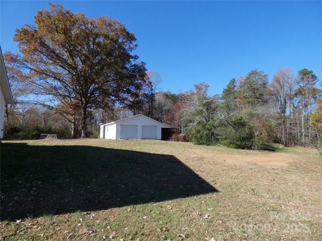 150 Fonda Road, Statesville, NC 28677