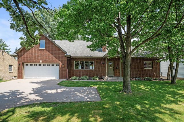 6301 France Avenue S, Edina, MN 55410