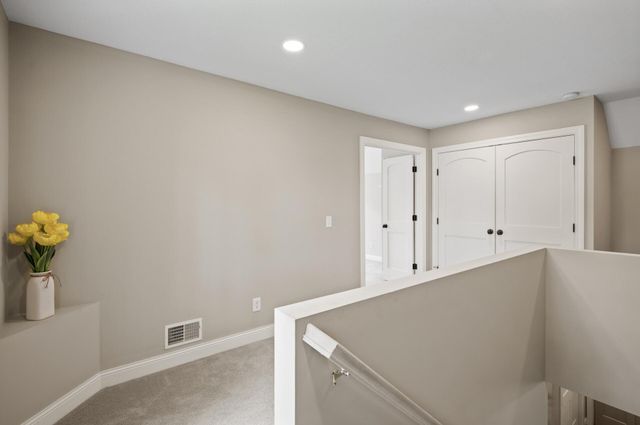 6301 France Avenue S, Edina, MN 55410