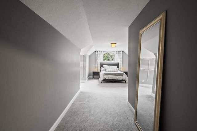 6301 France Avenue S, Edina, MN 55410