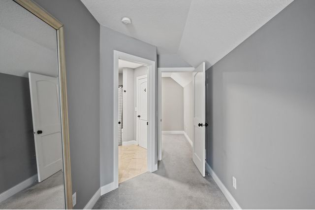 6301 France Avenue S, Edina, MN 55410