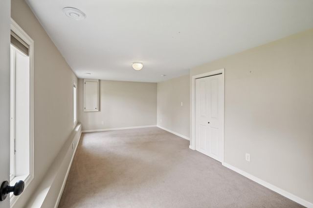 6301 France Avenue S, Edina, MN 55410