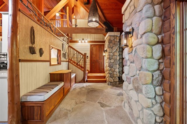 14657 Lakeshore Road, Lakeside, MI 49116