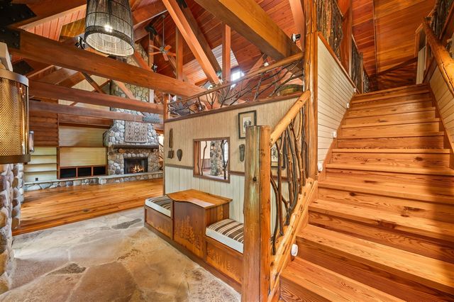 14657 Lakeshore Road, Lakeside, MI 49116