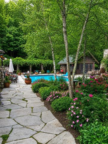 14657 Lakeshore Road, Lakeside, MI 49116