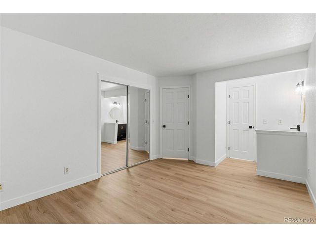 17620 E Loyola Dr 1722R, Aurora, CO 80013