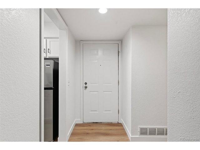 17620 E Loyola Dr 1722R, Aurora, CO 80013
