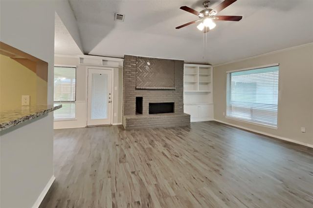 4718 Lost Lake Lane, Spring, TX 77388