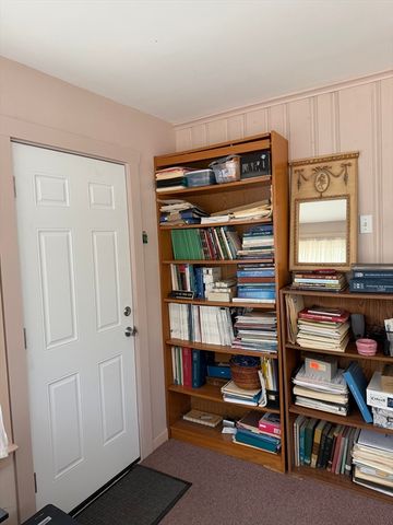 510 Thacher St, Attleboro, MA 02703