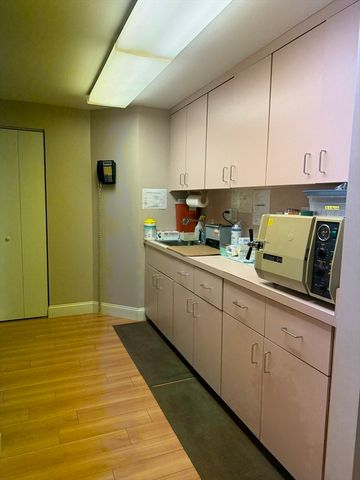 510 Thacher St, Attleboro, MA 02703