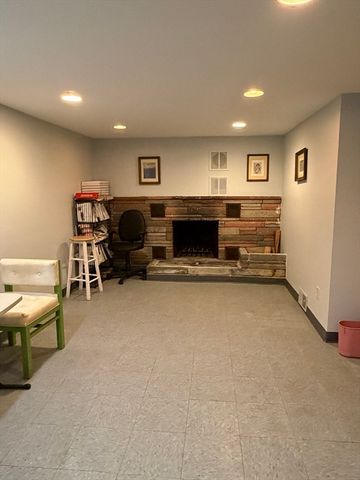 510 Thacher St, Attleboro, MA 02703