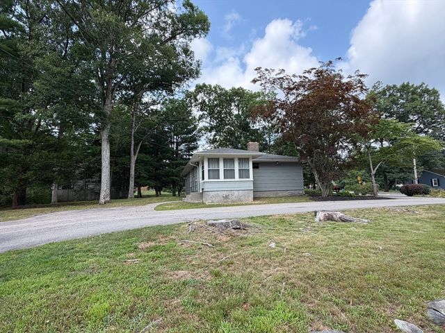 510 Thacher St, Attleboro, MA 02703