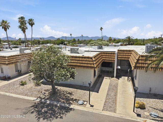 660 E River Road W, Tucson, AZ 85704