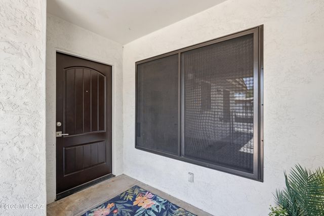 660 E River Road W, Tucson, AZ 85704