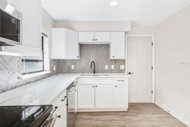 4320 CAROUSEL ROAD, Orlando, FL 32808