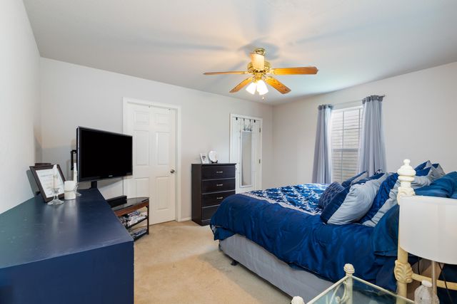1003 Quail Run Road, Grove, OK 74344