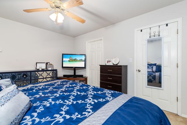 1003 Quail Run Road, Grove, OK 74344