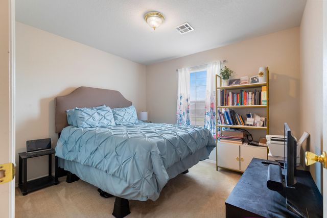 1003 Quail Run Road, Grove, OK 74344