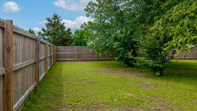 1003 Quail Run Road, Grove, OK 74344