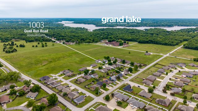 1003 Quail Run Road, Grove, OK 74344