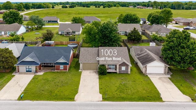 1003 Quail Run Road, Grove, OK 74344