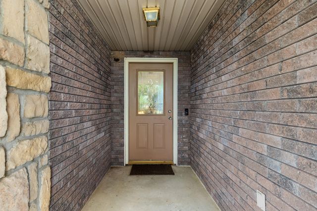 1003 Quail Run Road, Grove, OK 74344
