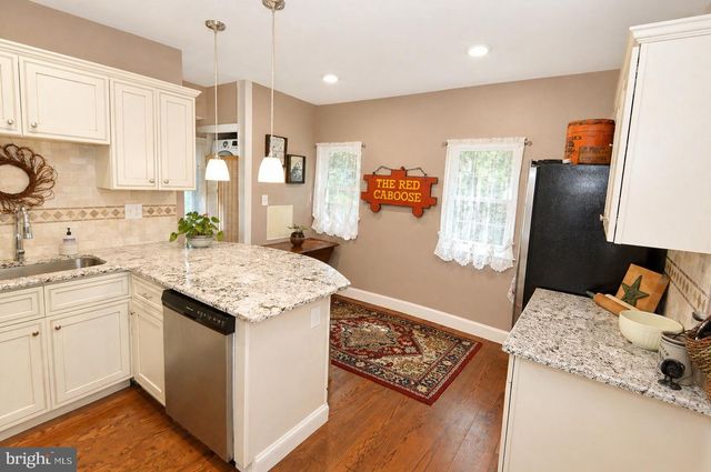 129 BUTTONWOOD ST, Mt Holly, NJ 08060