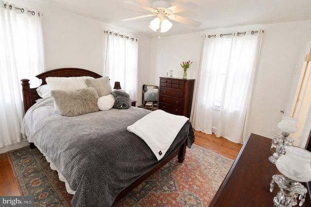 129 BUTTONWOOD ST, Mt Holly, NJ 08060