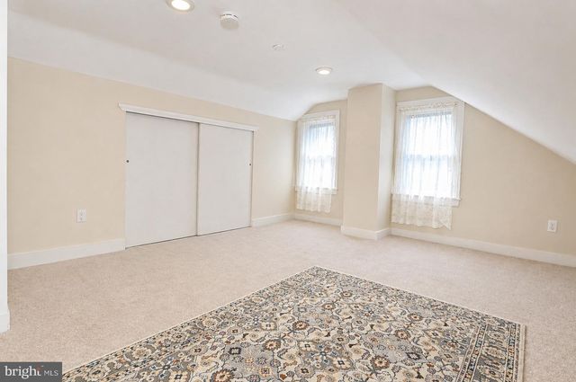 129 BUTTONWOOD ST, Mt Holly, NJ 08060