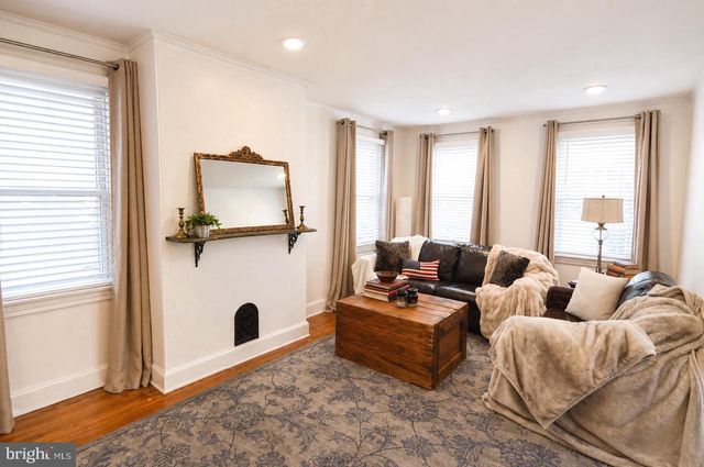 129 BUTTONWOOD ST, Mt Holly, NJ 08060