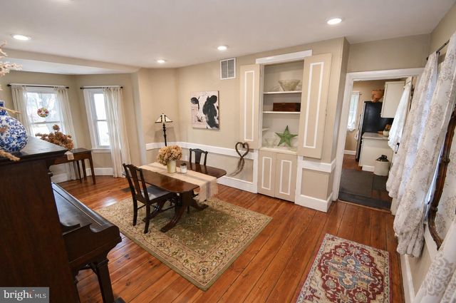 129 BUTTONWOOD ST, Mt Holly, NJ 08060