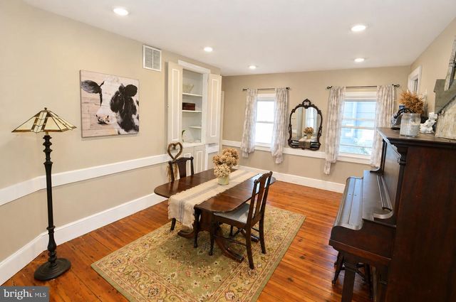 129 BUTTONWOOD ST, Mt Holly, NJ 08060