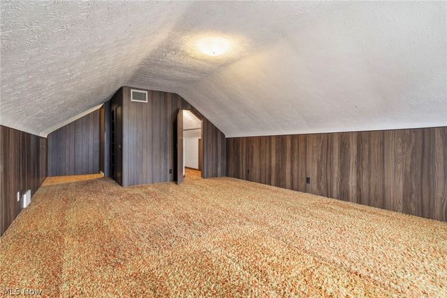 1321 Spangler Road NE, Canton, OH 44714