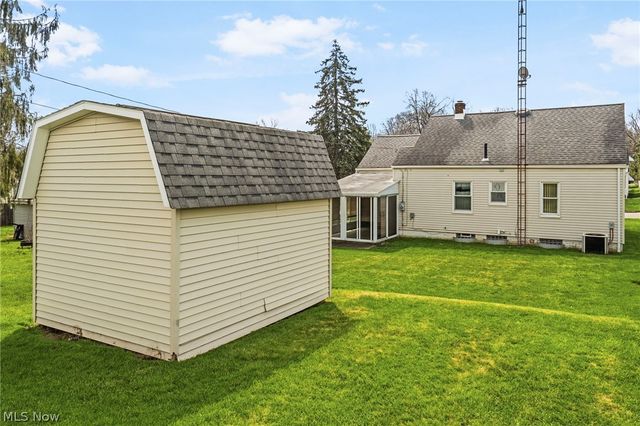 1321 Spangler Road NE, Canton, OH 44714