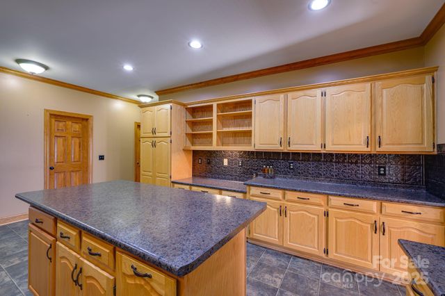 1071 Caleb Setzer Road, Newton, NC 28658