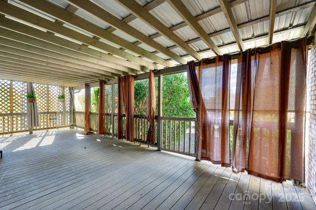 1071 Caleb Setzer Road, Newton, NC 28658