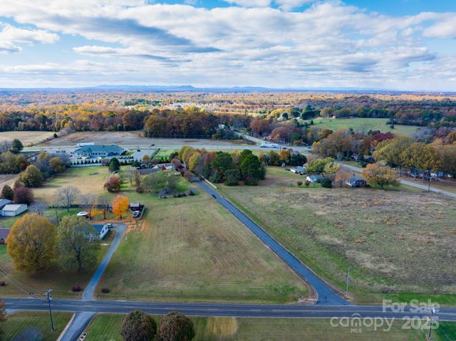 1071 Caleb Setzer Road, Newton, NC 28658